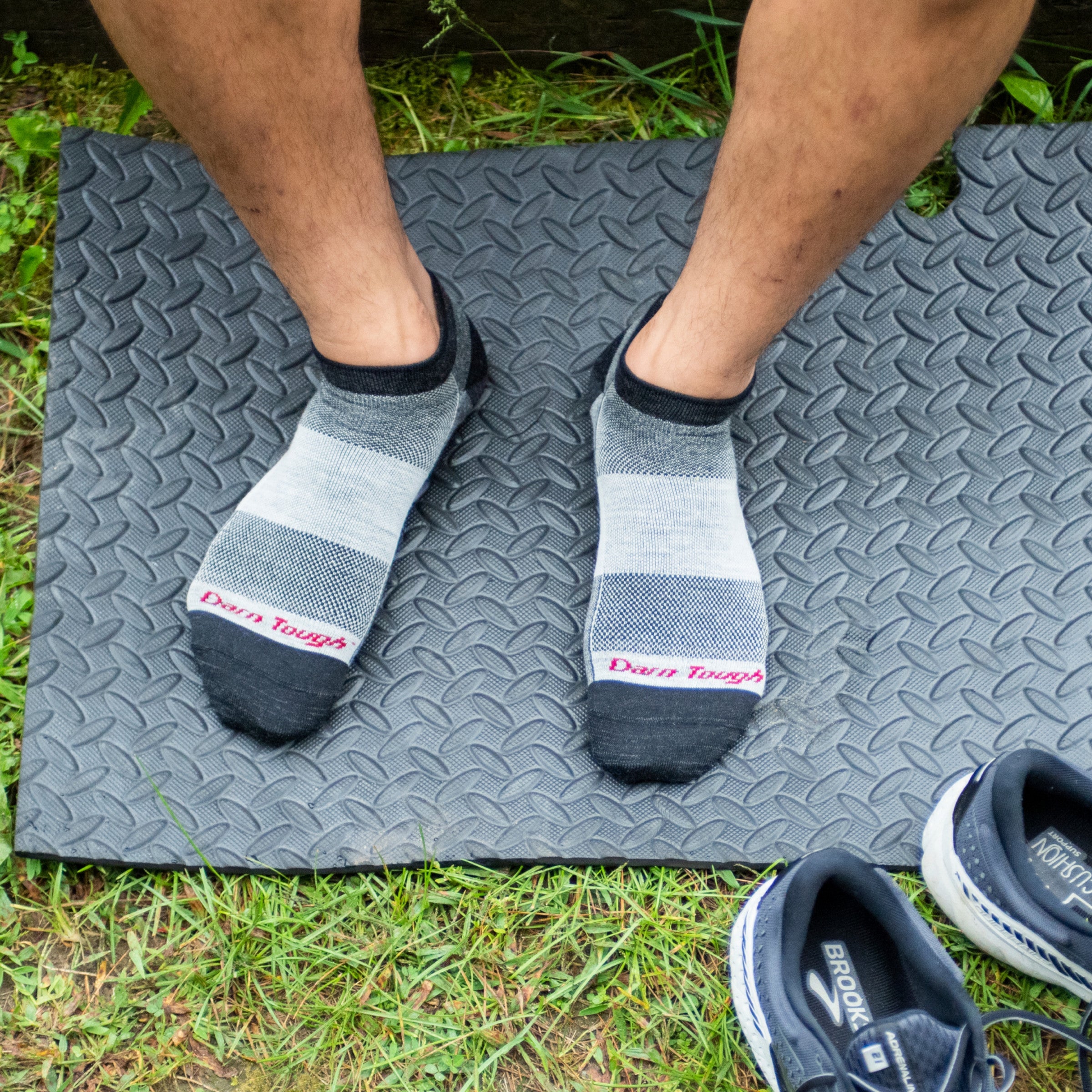 Men's 1437 No Show Lightweight Running Socks