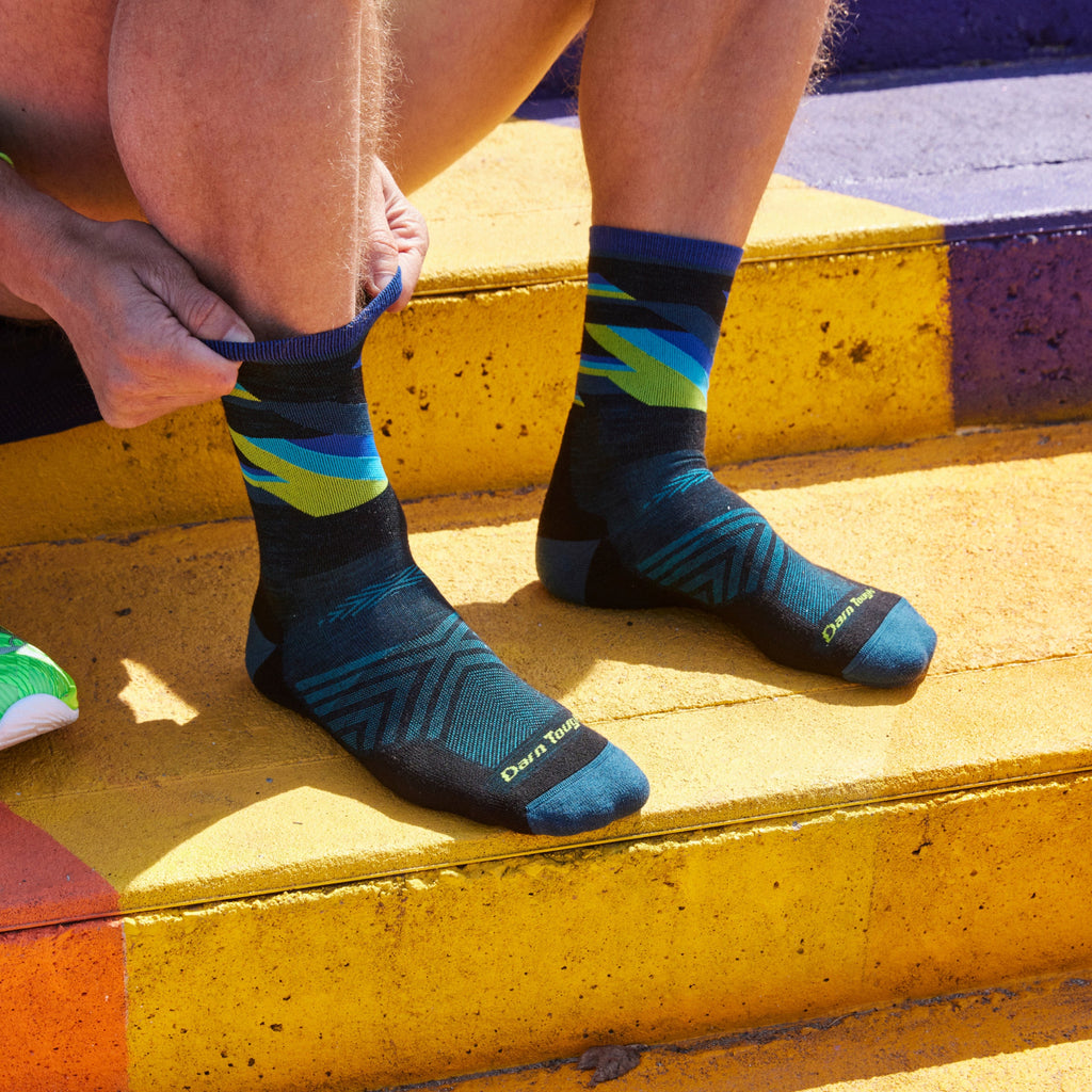 Men's Bolt Micro Crew Ultra-Lightweight Running Socks