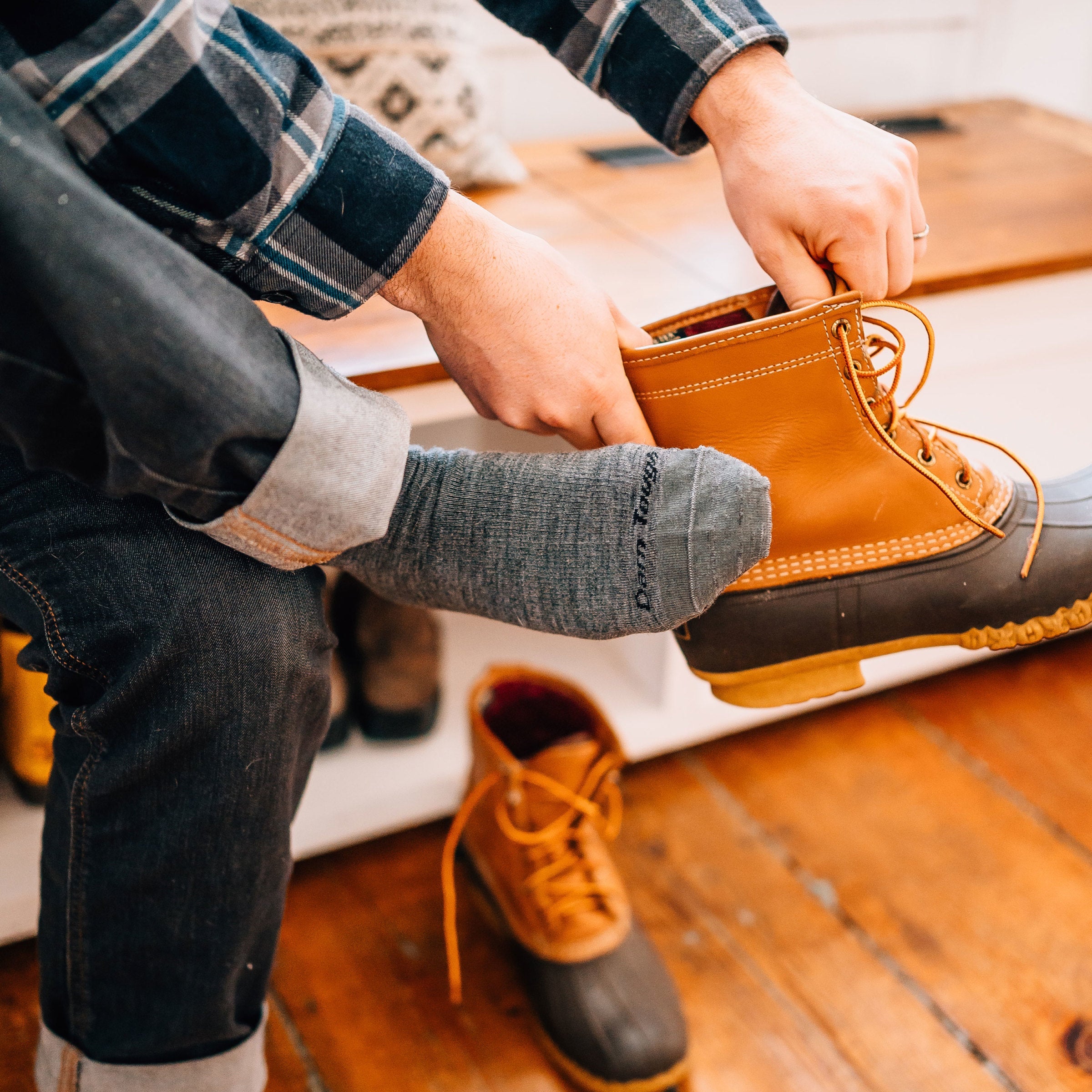 Men's The Standard Mid-Calf Lightweight Lifestyle Socks