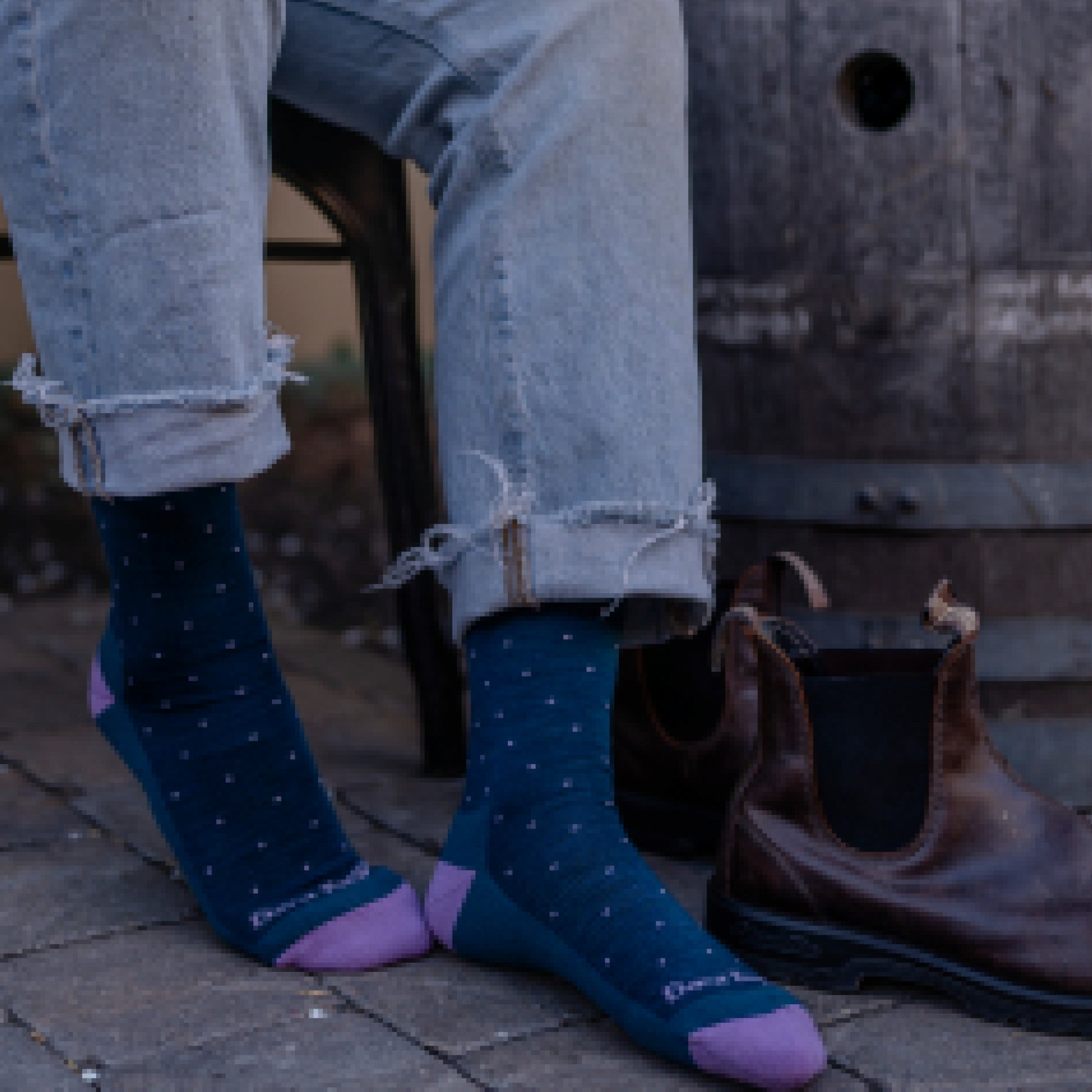 Women's Pin Drop Crew Lightweight Lifestyle Socks-Last Chance