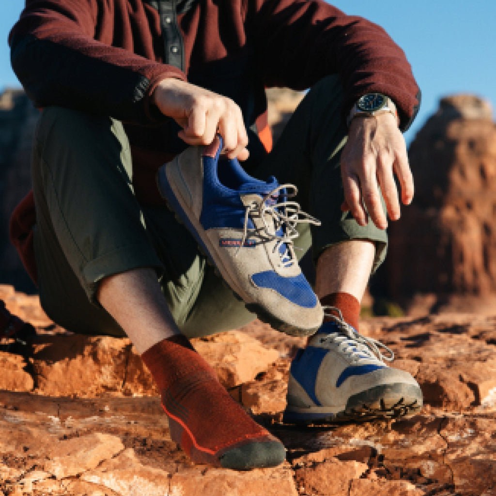 Men's Hiker Quarter Midweight Hiking Socks