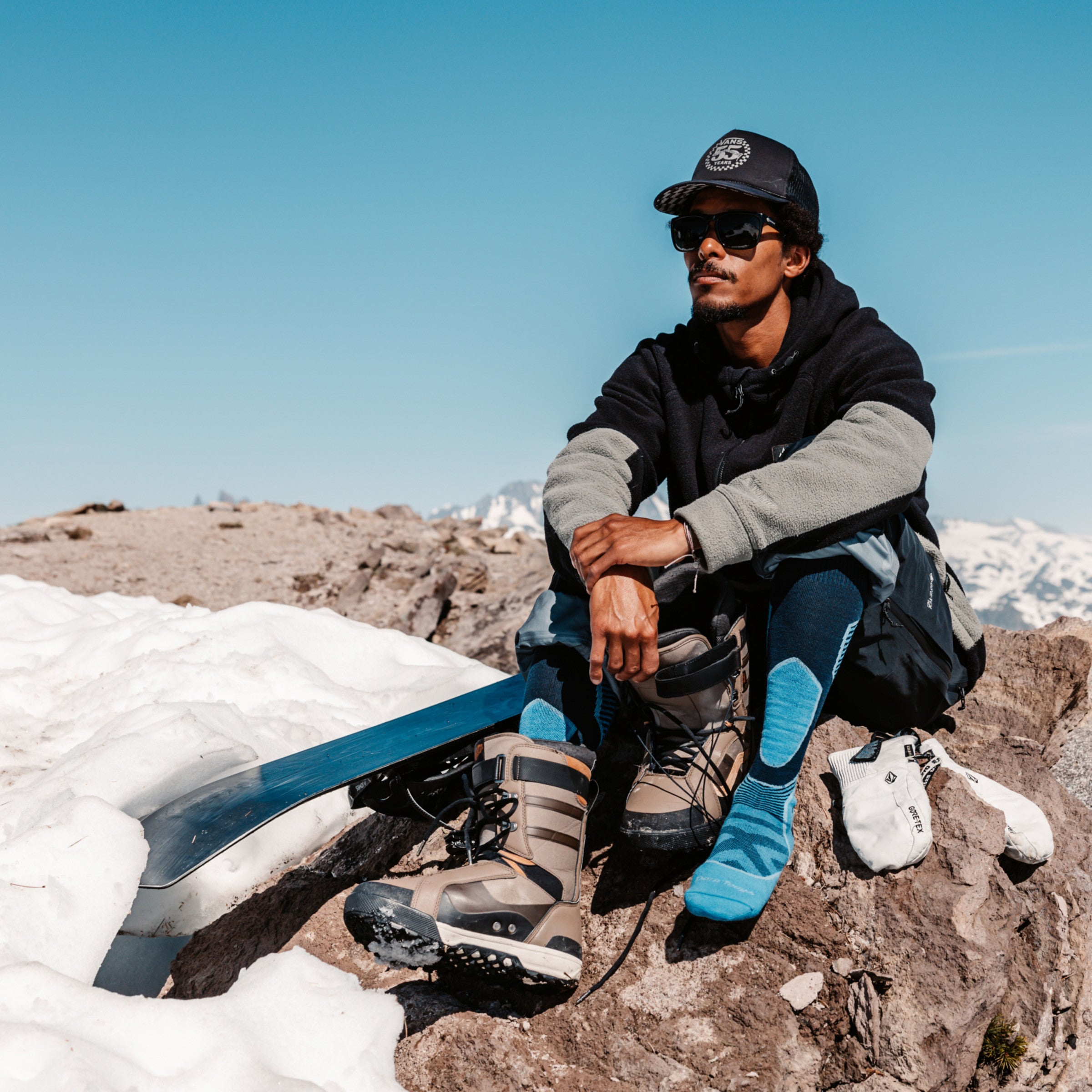 Men's Outer Limits Over-the-Calf Lightweight Ski & Snowboard Socks