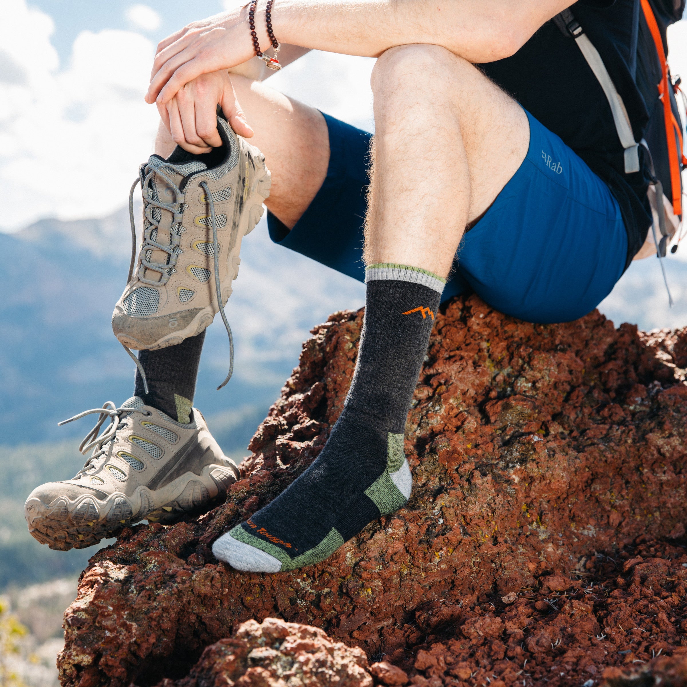 Men's Hiker Boot Midweight Hiking Socks