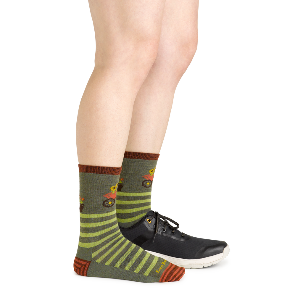 Women's Animal Haus Crew Lightweight Lifestyle Socks